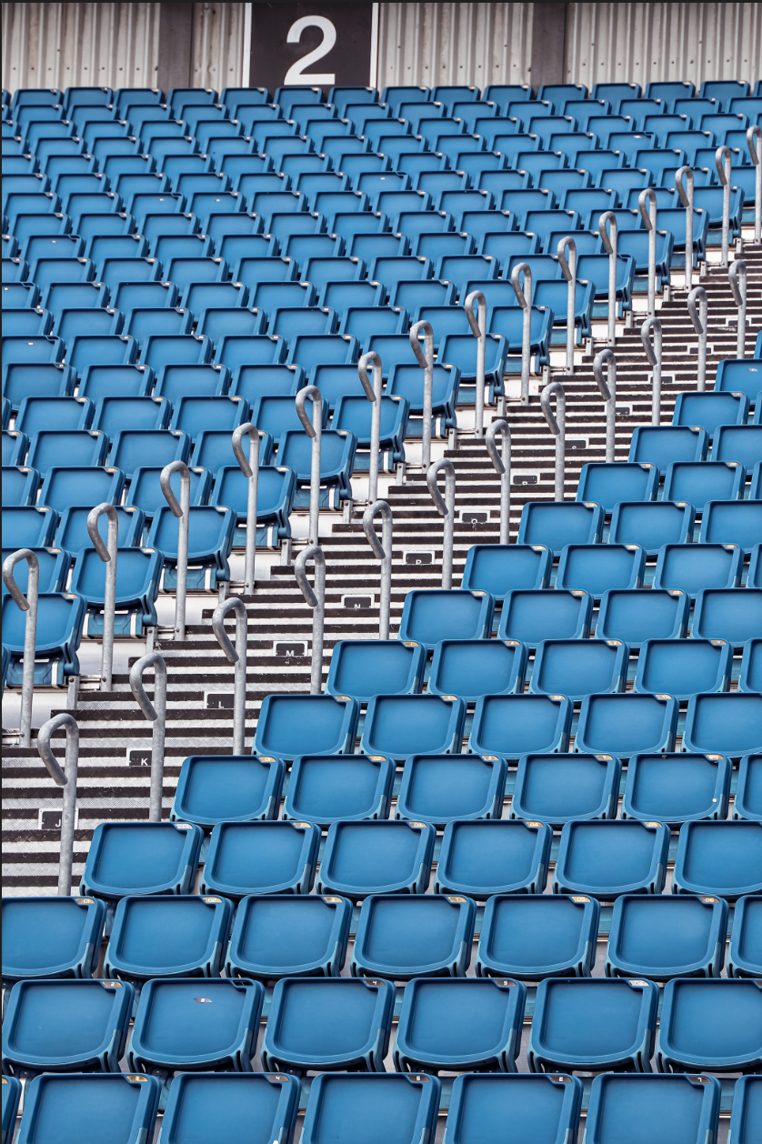 The Rhythm of Quiet Crowds